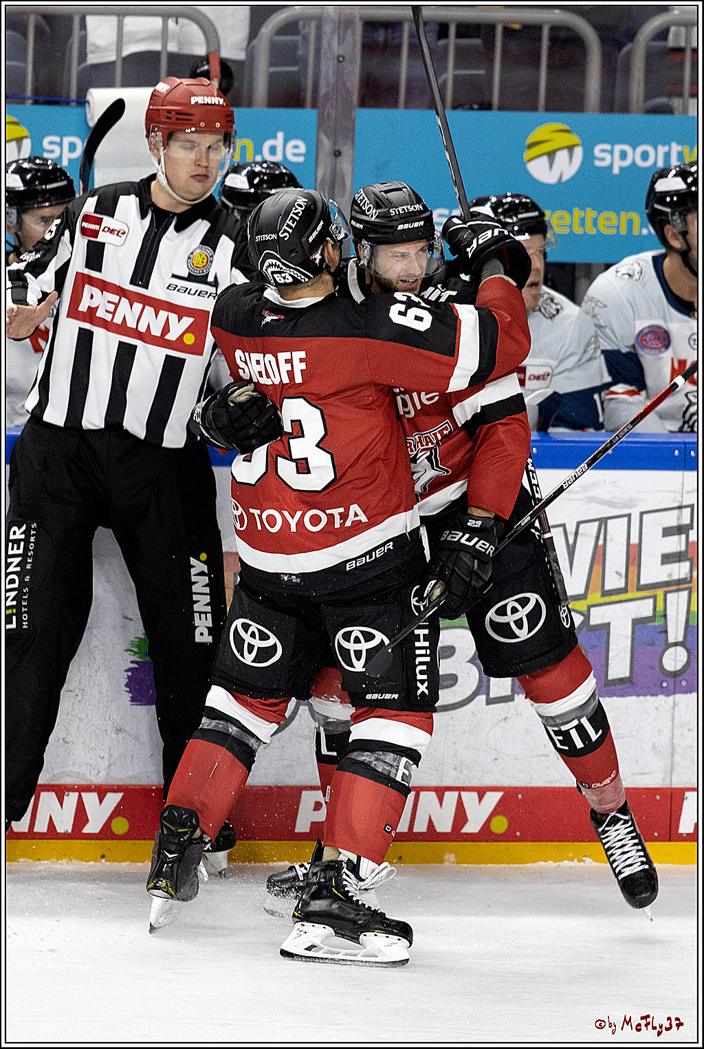 PENNY DEL;  Koelner Haie - Nuernberg Ice Tiger; Koeln, 21.09.2021
